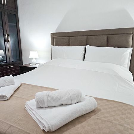Lake Park 2Br Apartment Tirana Extérieur photo