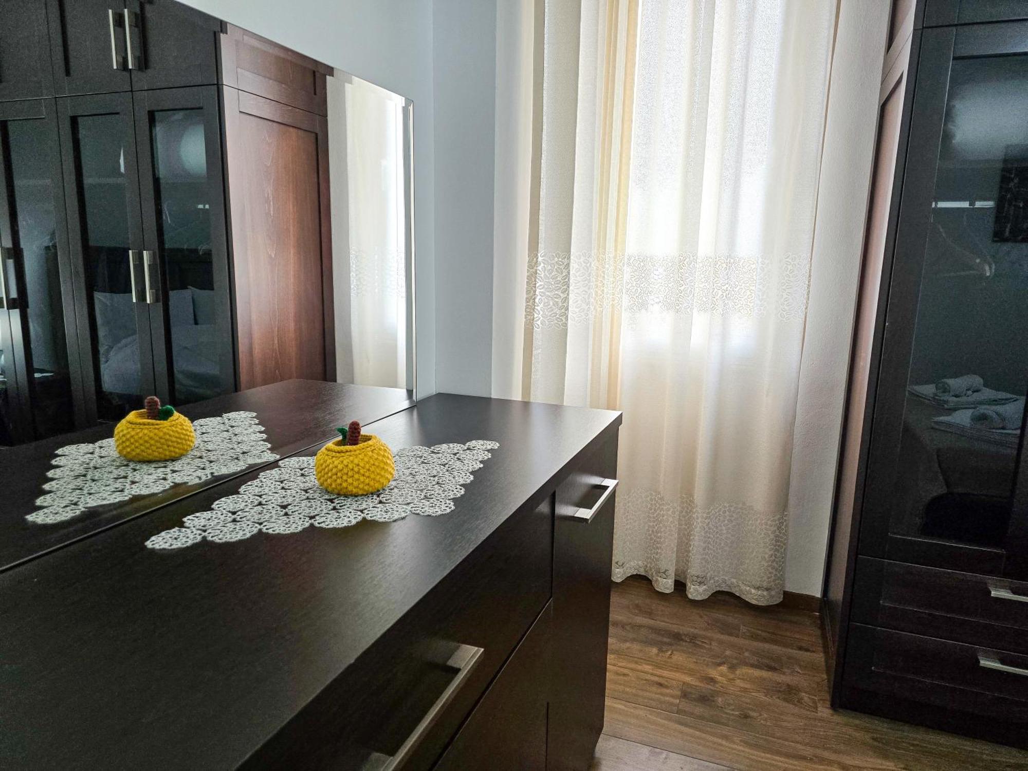 Lake Park 2Br Apartment Tirana Extérieur photo